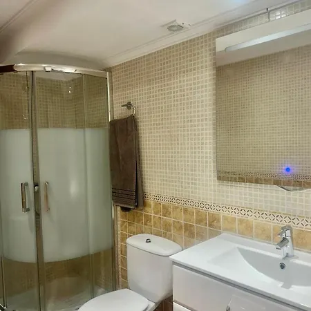 Beachfront Апартаменты *